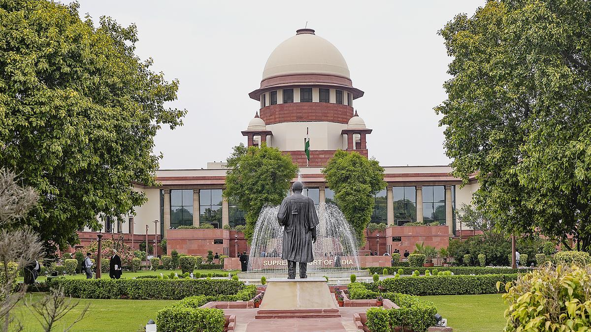 वक्फ (संशोधन) अधिनियम 2025: सुप्रीम कोर्ट की सुनवाई और इसके प्रभाव