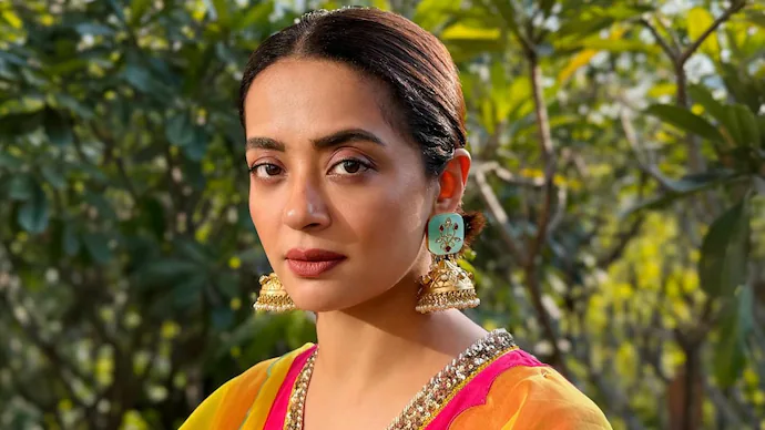 surveen chawla 30465422